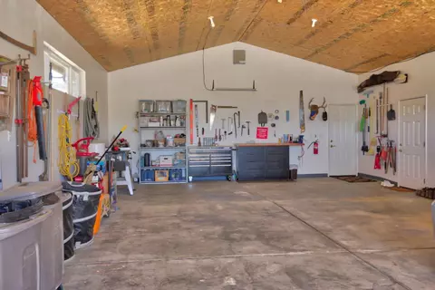 27001 Oakflat Dr, Tehachapi, CA 93561 photo 35