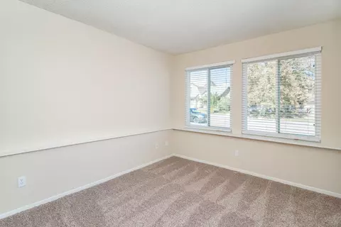 114 Harvest Ln, Palmdale, CA 93550 photo 13