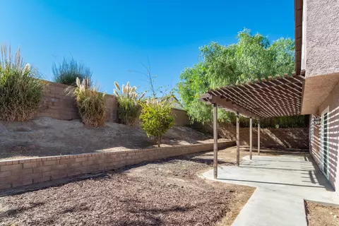 114 Harvest Ln, Palmdale, CA 93550 photo 24