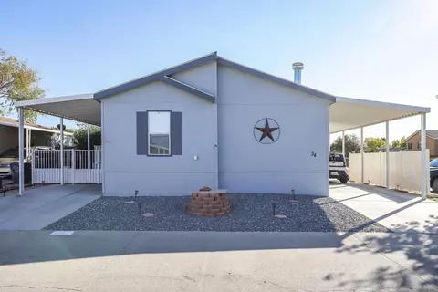 45465 25th Street East St E #34, Lancaster, CA 93535 photo 2