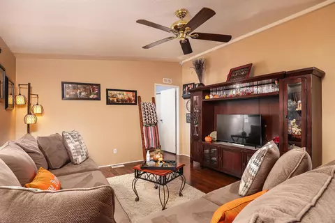 45465 25th Street East St E #34, Lancaster, CA 93535 photo 5