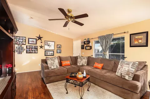45465 25th Street East St E #34, Lancaster, CA 93535 photo 6