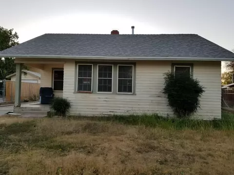 44619 Beech Ave, Lancaster, CA 93534 photo 2