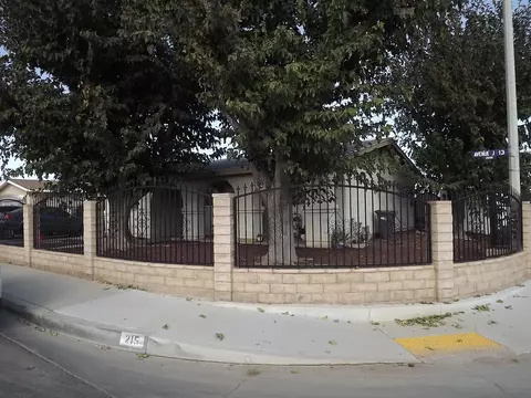 215 E Avenue J13, Lancaster, CA 93535 photo 3