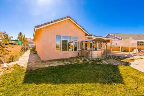 6209 Shadow Hills Dr, Lancaster, CA 93536 photo 37