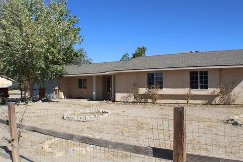 41012 168th St E, Lancaster, CA 93535 photo 1