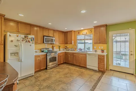 45263 Elm Ave, Lancaster, CA 93534 photo 18