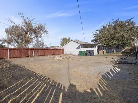 44809 Genoa Ave, Lancaster, CA 93534 photo 17