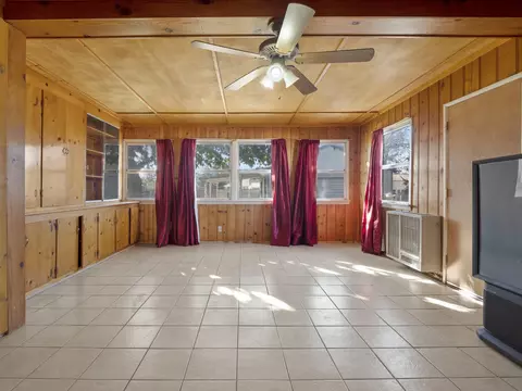 44809 Genoa Ave, Lancaster, CA 93534 photo 5