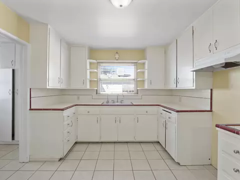 44809 Genoa Ave, Lancaster, CA 93534 photo 6