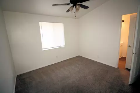 44608 4th St E, Lancaster, CA 93535 photo 6
