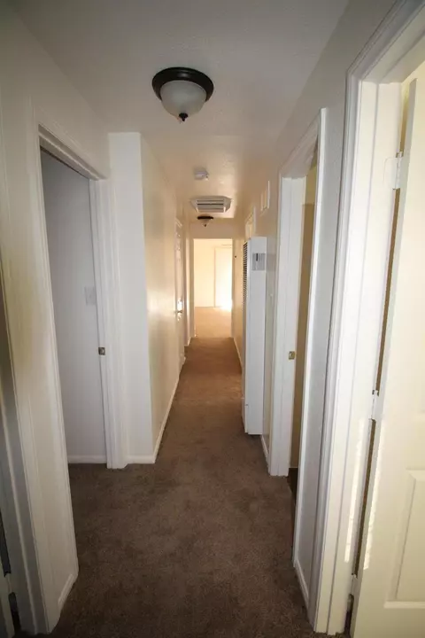 44608 4th St E, Lancaster, CA 93535 photo 8