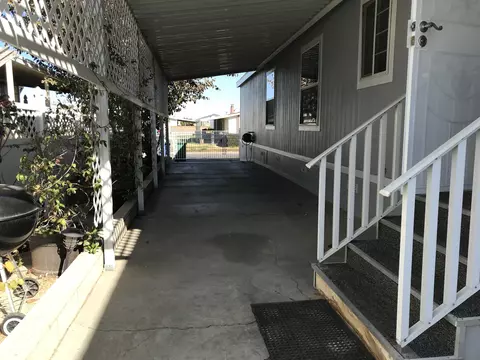 45465 25th St E #193, Lancaster, CA 93535 photo 2