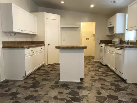 45465 25th St E #193, Lancaster, CA 93535 photo 6