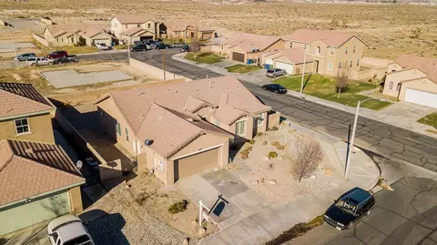 45657 Rodin St, Lancaster, CA 93535 photo 6