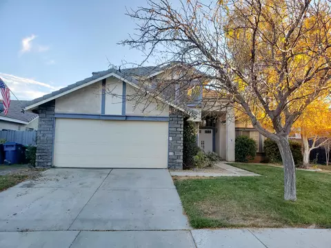 2340 Kildare St E, Lancaster, CA 93535 photo 1