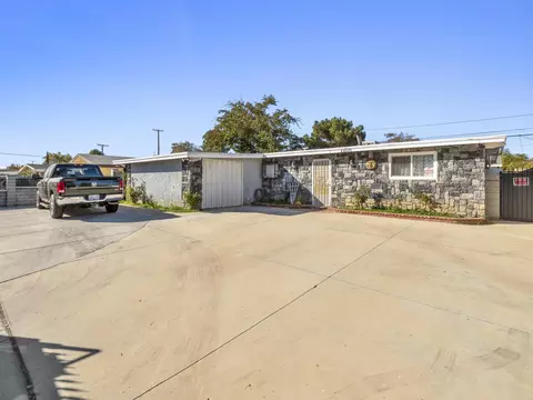 44615 E 3rd St, Lancaster, CA 93535 photo 1