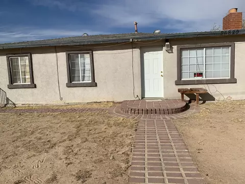 26829 Nudgent St, Boron, CA 93516 photo 2
