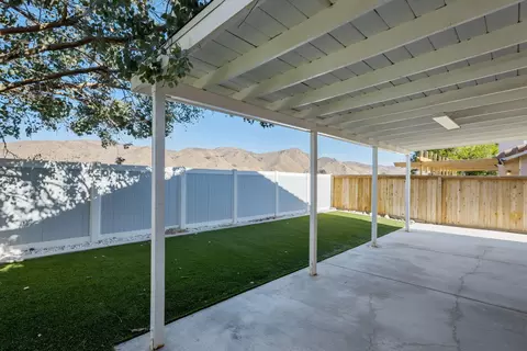 13032 Broken Bit Cir, Corona, CA 92883 photo 25