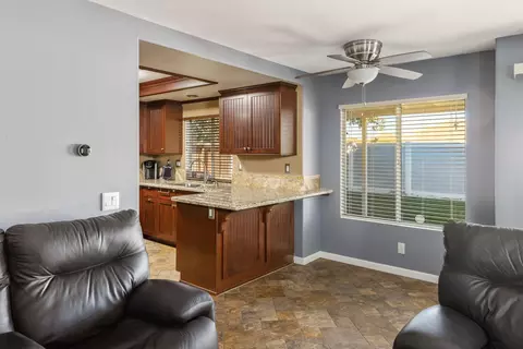 13032 Broken Bit Cir, Corona, CA 92883 photo 4