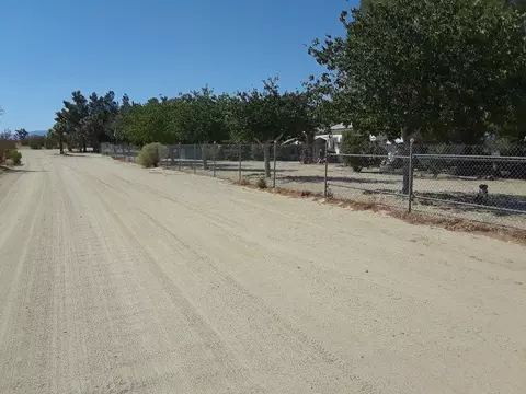 4753 Sunbow Ave, Rosamond, CA 93560 photo 70