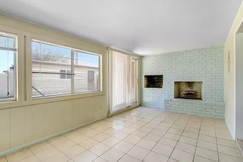 44144 E 3rd St, Lancaster, CA 93535 photo 4