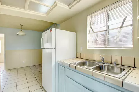 44144 E 3rd St, Lancaster, CA 93535 photo 8