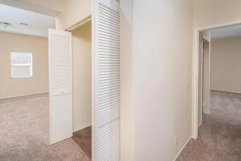 44047 Parkview Ln, Lancaster, CA 93535 photo 9