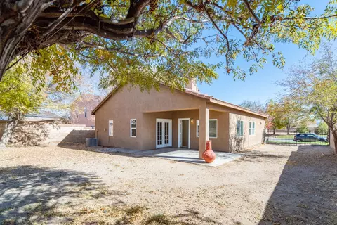 44047 Parkview Ln, Lancaster, CA 93535 photo 17