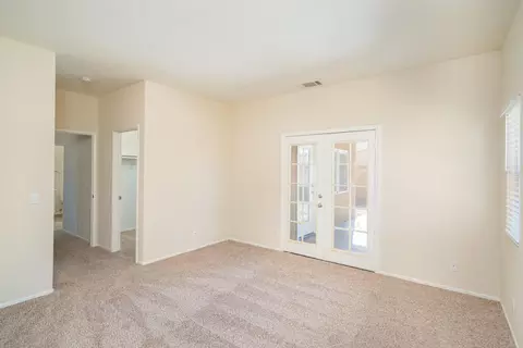 44047 Parkview Ln, Lancaster, CA 93535 photo 11