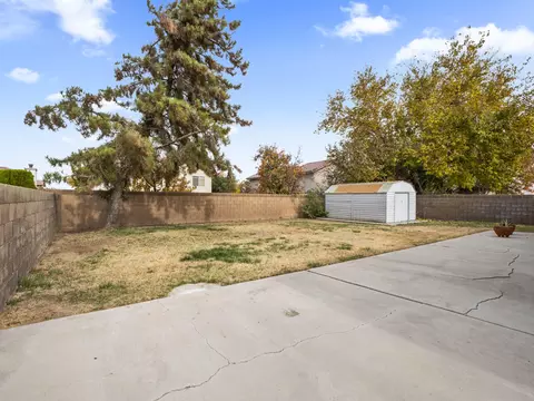 841 E Avenue J10, Lancaster, CA 93535 photo 16