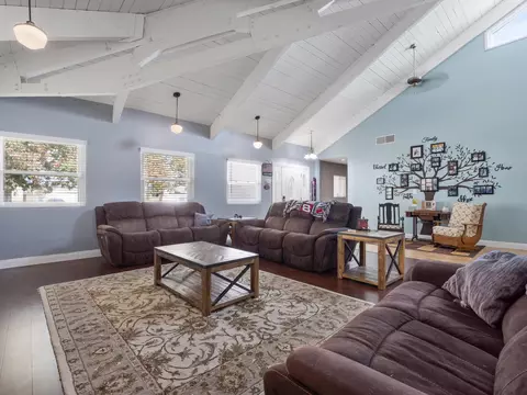 3010 Limewood Ln, Lancaster, CA 93536 photo 8