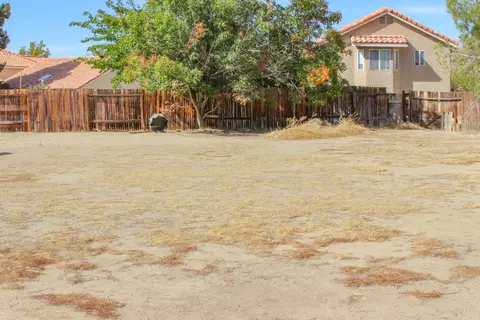 1841 E Norberry St, Lancaster, CA 93535 photo 86