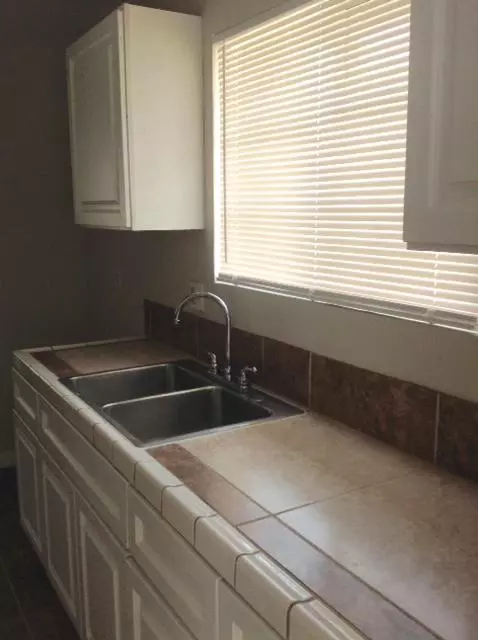 45414 E 3rd St, Lancaster, CA 93535 photo 11