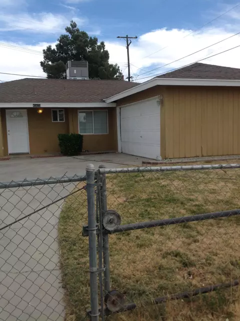 45414 E 3rd St, Lancaster, CA 93535 photo 1