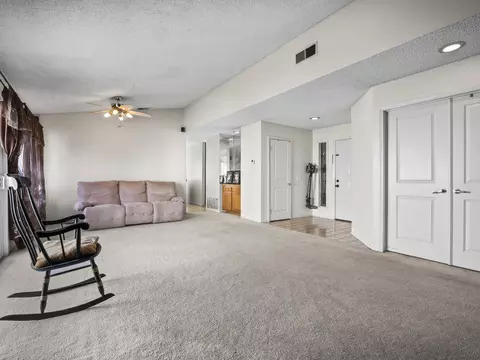 37620 Christensen Ct, Palmdale, CA 93552 photo 5