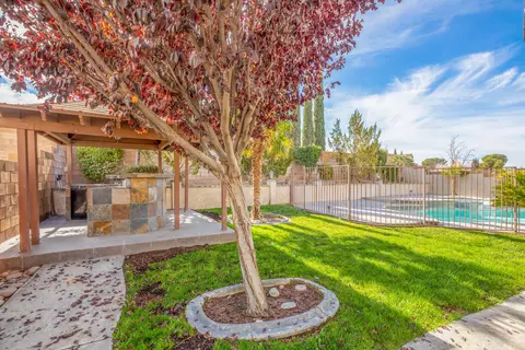 4304 Edam St, Lancaster, CA 93536 photo 24