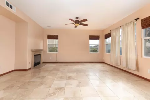 4304 Edam St, Lancaster, CA 93536 photo 12