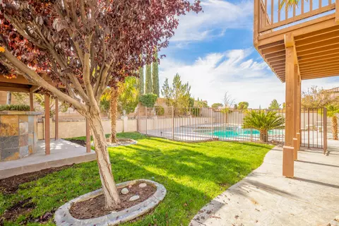 4304 Edam St, Lancaster, CA 93536 photo 23