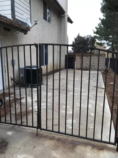 36602 30th St E, Palmdale, CA 93550 photo 5