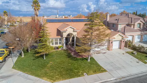 4035 Via Rebeca, Lancaster, CA 93536 photo 4