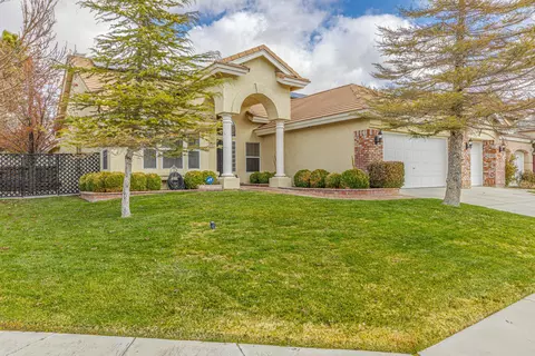 4035 Via Rebeca, Lancaster, CA 93536 photo 1