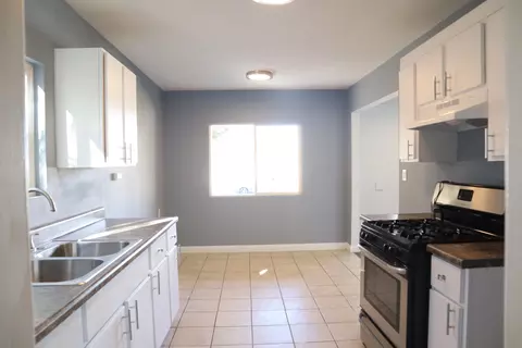 446 Avenue R6 E, Palmdale, CA 93550 photo 11