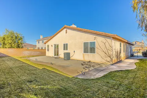 42937 Carpenter Dr, Lancaster, CA 93535 photo 36