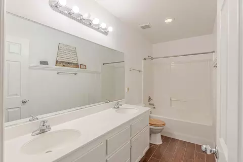 42937 Carpenter Dr, Lancaster, CA 93535 photo 16