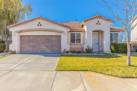 42937 Carpenter Dr, Lancaster, CA 93535 photo 1