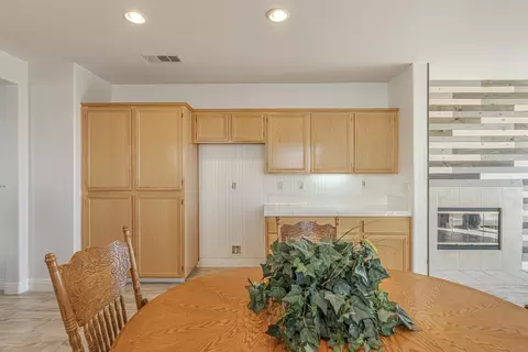42937 Carpenter Dr, Lancaster, CA 93535 photo 27