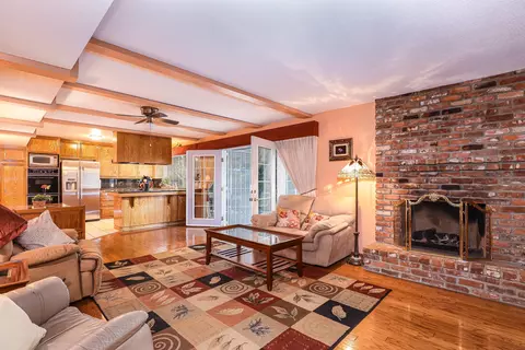 44015 Fenner Ave, Lancaster, CA 93536 photo 8