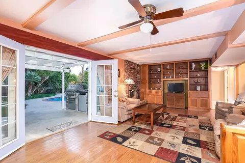 44015 Fenner Ave, Lancaster, CA 93536 photo 9