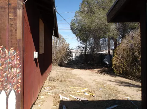 26887 John St, Boron, CA 93516 photo 4
